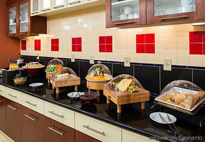 Residence Inn By Marriott Philadelphia Langhorne Restaurant photo